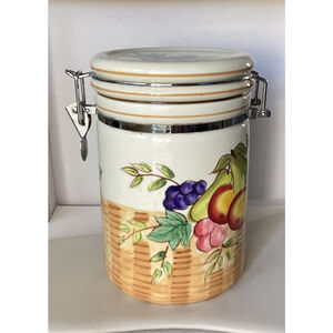 Kitchen Canister Fruit Basket Lock & Seal Lid 8” Vntg READ*Certified Inter.
